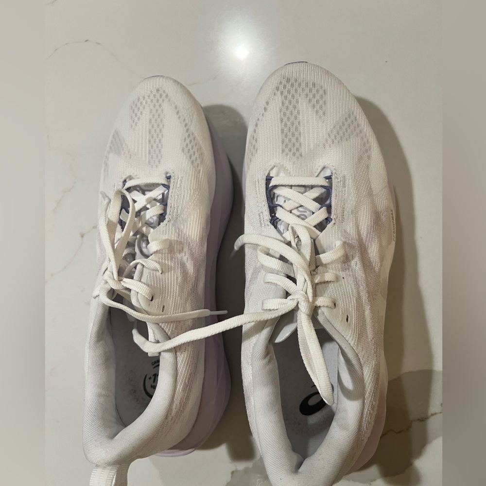 Asics White and Gray Athletic Shoes - Picture 4 of 8
